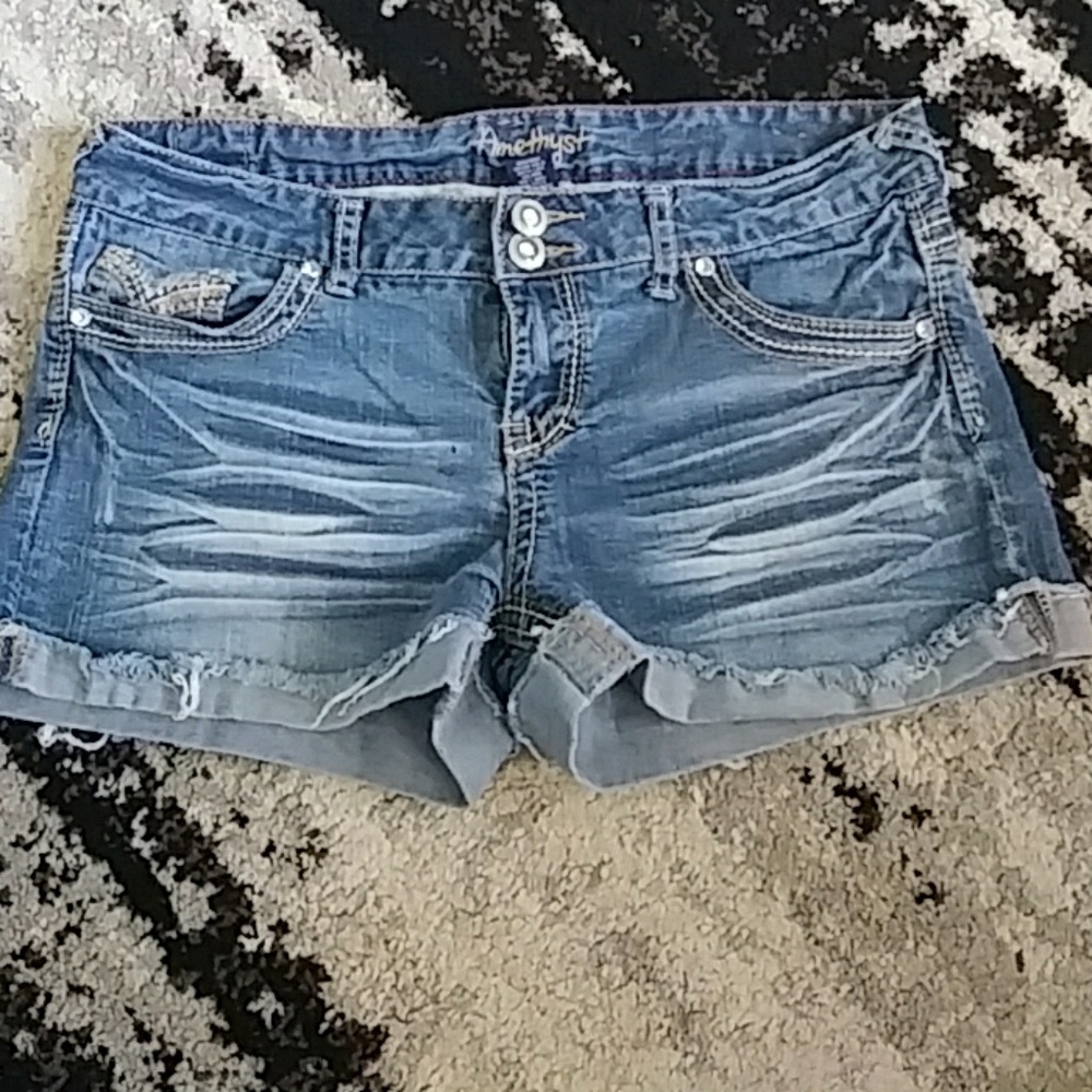 Amethyst shorts